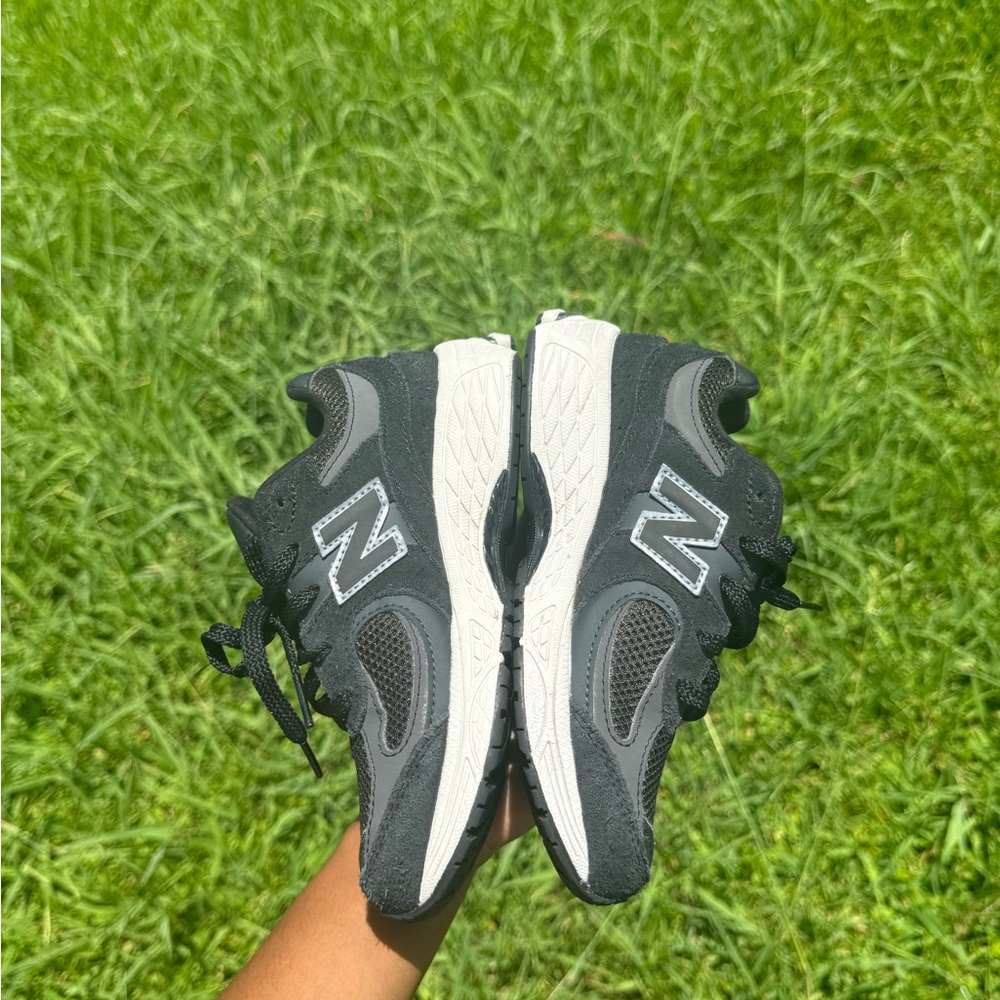 New Balance Black and White Athletic Shoes
